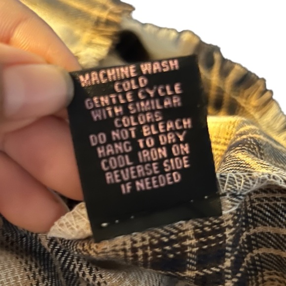 FADED ROSE CROP BROWN BEIGE & BLACK LONG SLEEVE BUTTON DOWN FLANNEL SIZE XL - Picture 15 of 17